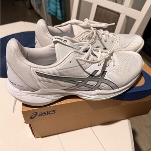 Women’s size 10 ASICS Solution Speed FF 3 white/metropolis